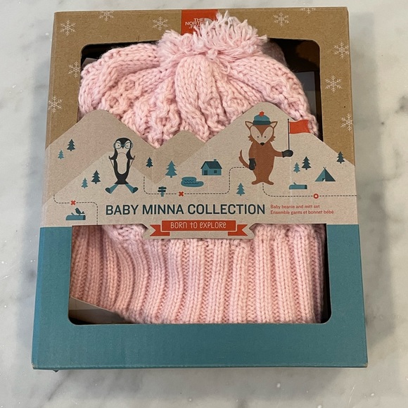 NWT The North Face Baby Minna Collection - Cable Knit Beanie & Mitts - Picture 2 of 4